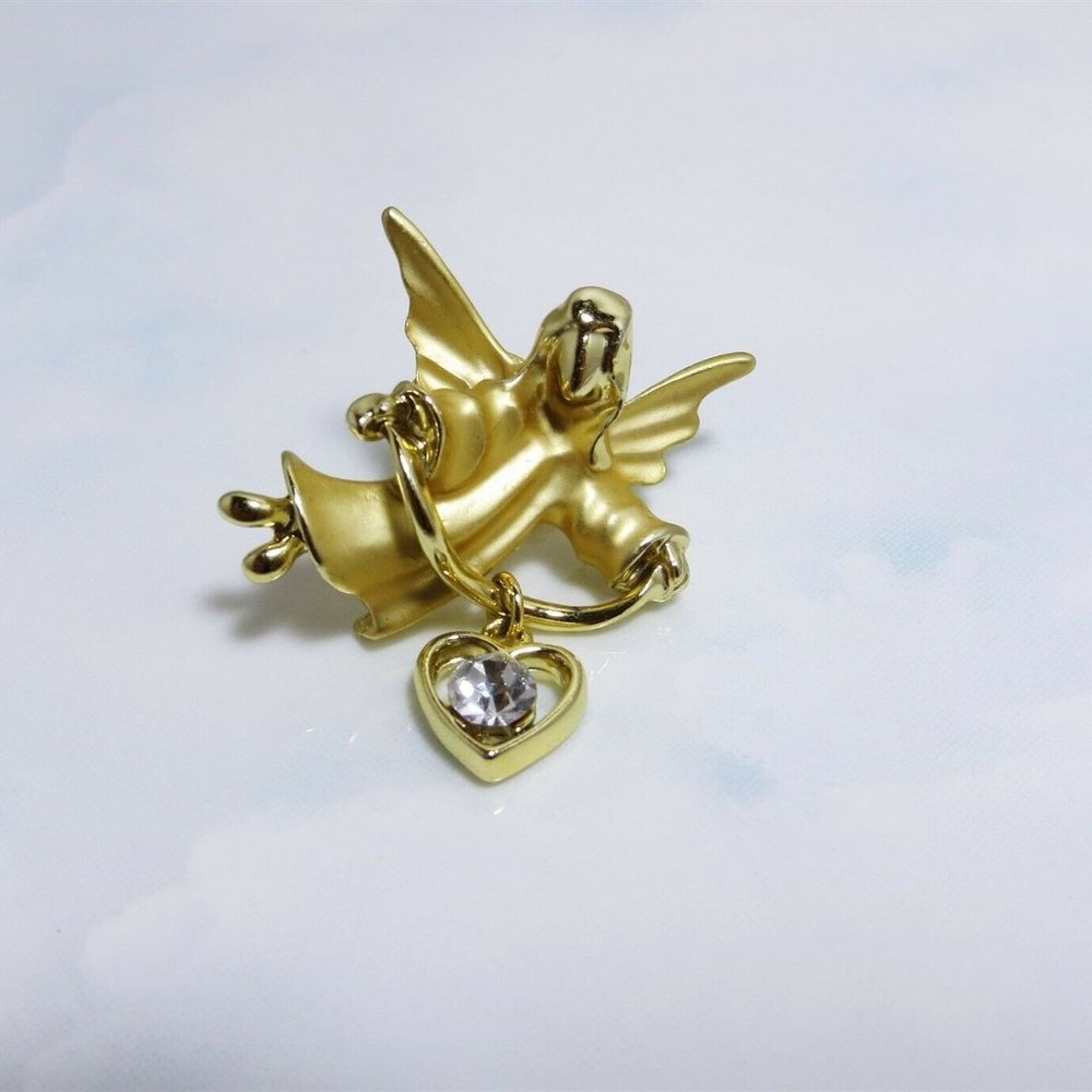 Christmas Collectibles Stunning Gold Plated ANGEL w/ Dangle Cz Heart Pin